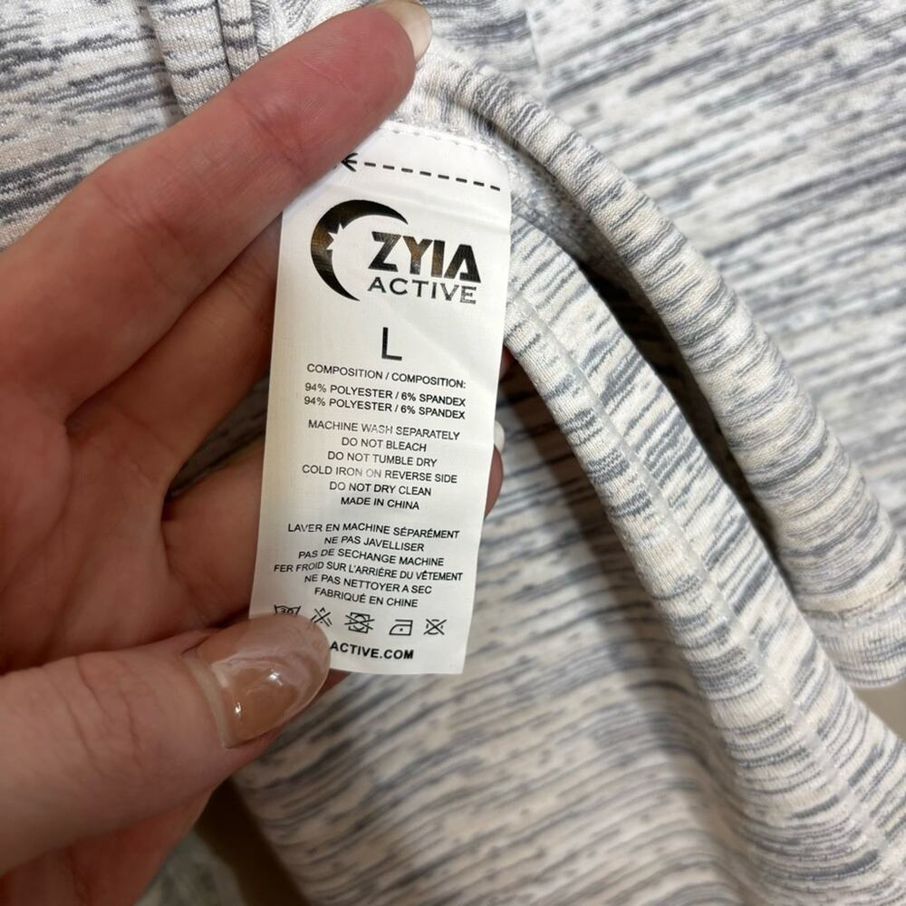 ZYIA Namaste Split Back Long Sleeve Activewear Shirt Gray White Large - Picture 7 of 8